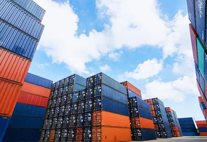 Logistics & Supply Chain